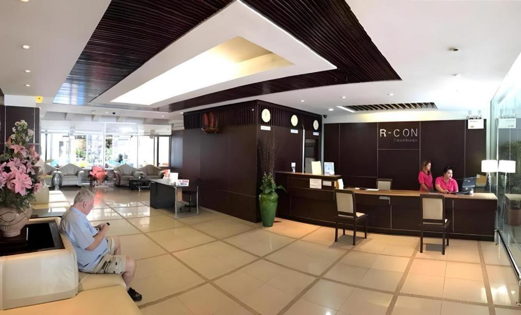 R-Con Residence Pattaya Extérieur photo