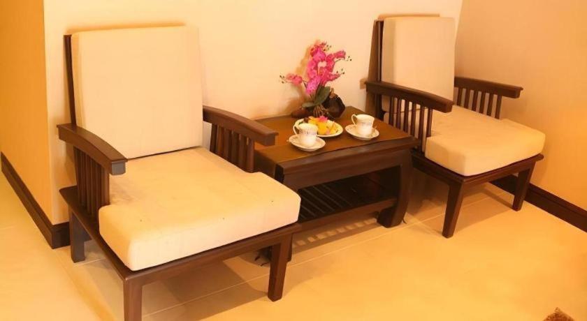 R-Con Residence Pattaya Extérieur photo